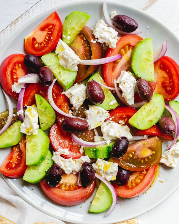 classic-greek-salad