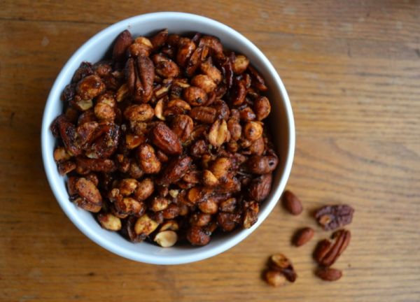 coffee-and-maple-glazed-nuts