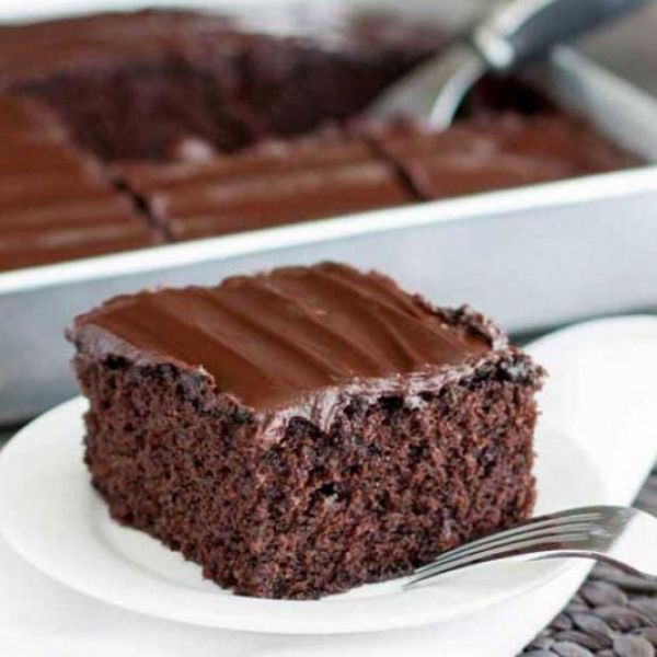 crazy-chocolate-olive-oil-cake