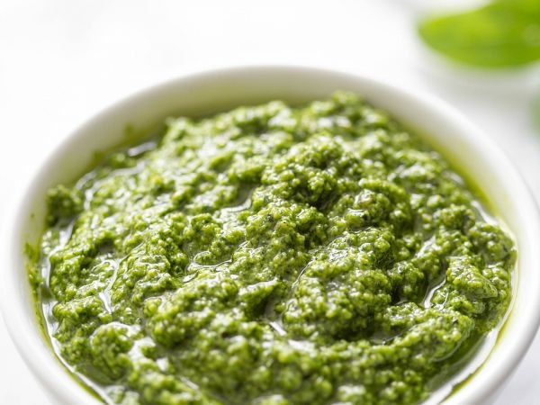 fresh-basil-pesto