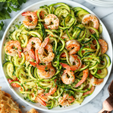 garlic-shrimp-and-zucchini-noodles