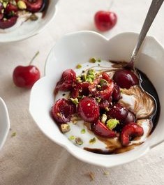 healthy-delicious-morning-yogurt