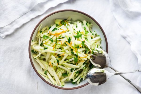 kohlrabi-fennel-slaw-with-cilantro
