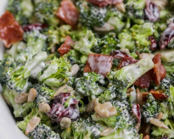 broccoli-apple-and-bacon-salad