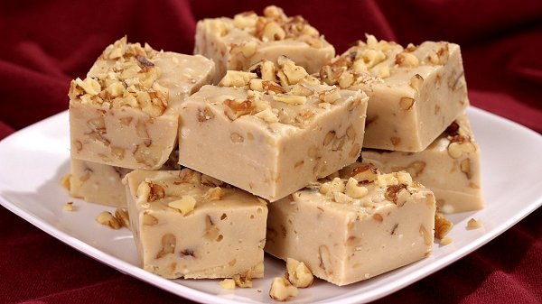 maple-walnut-fudge