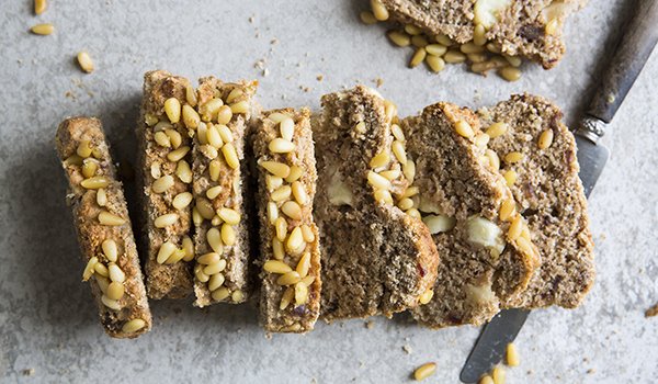 olive-oil-and-pine-nut-bread
