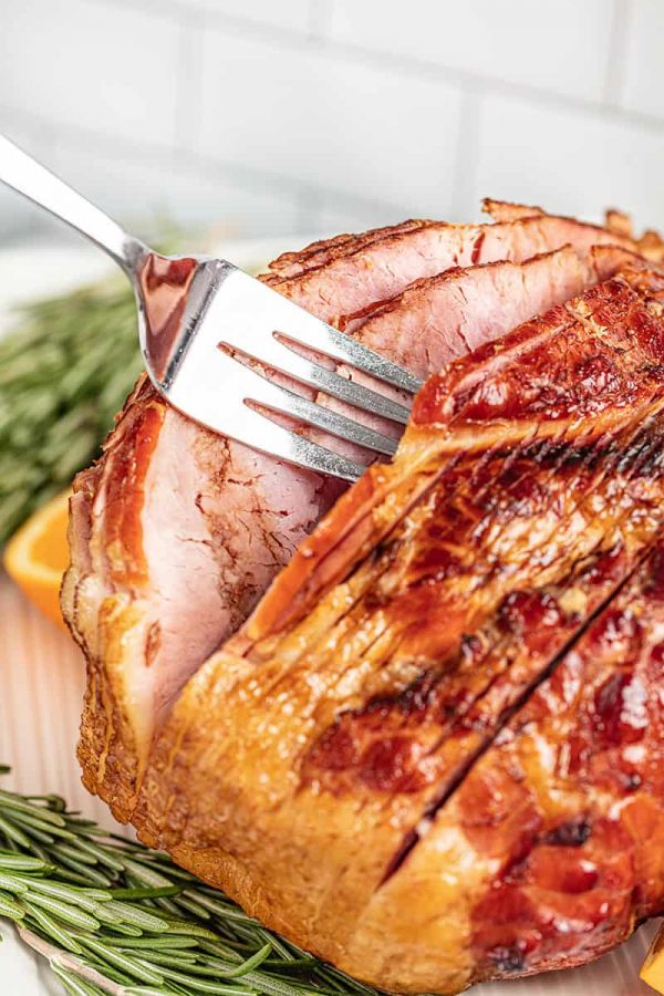 orange-glazed-ham-with-cinnamon-pear-balsamic-vinegar