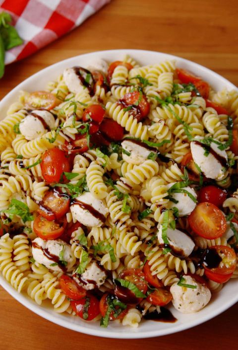caprese-pasta-salad