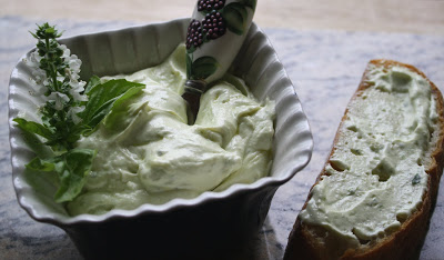 ricotta-basil-infused-olive-oil-spread
