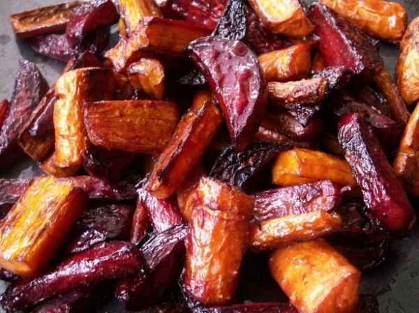 roasted-balsamic-beets-and-carrots