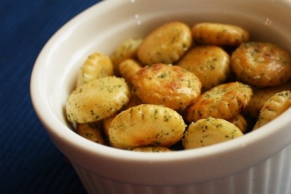 sassy-lil-oyster-crackers