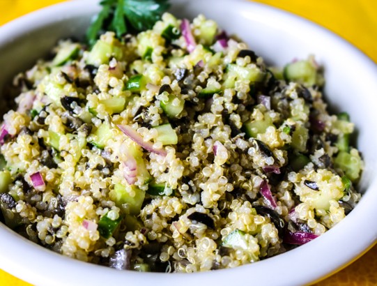 smokey-quinoa-bean-salad