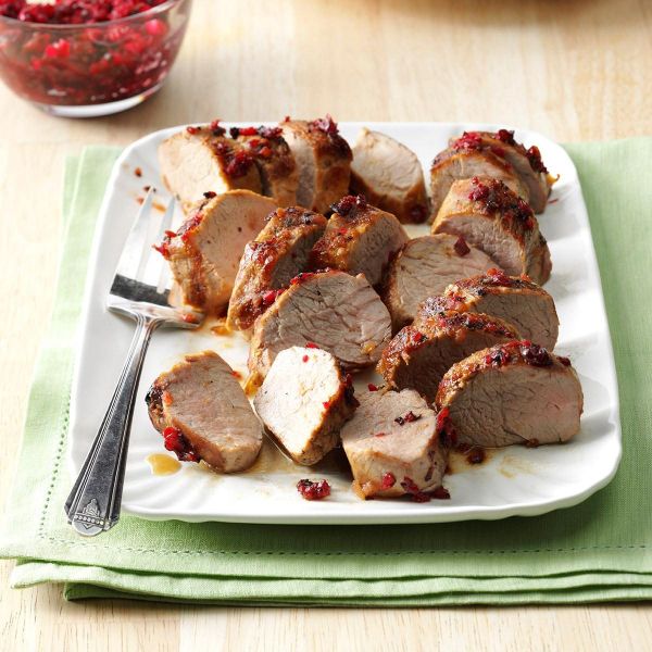 spicy-cranberry-pork-tenderloin