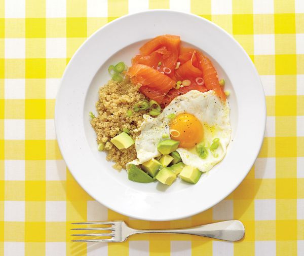 spicy-quinoa-breakfast-bowl