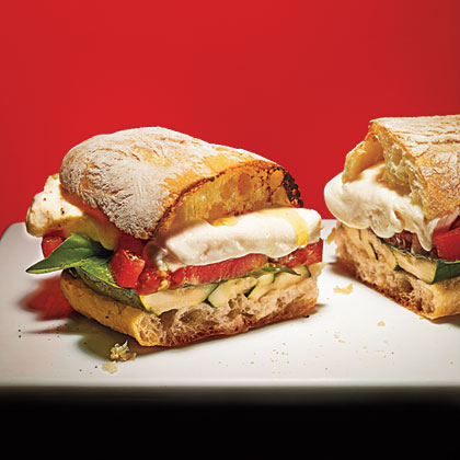 turkey-mozzarella-sandwich