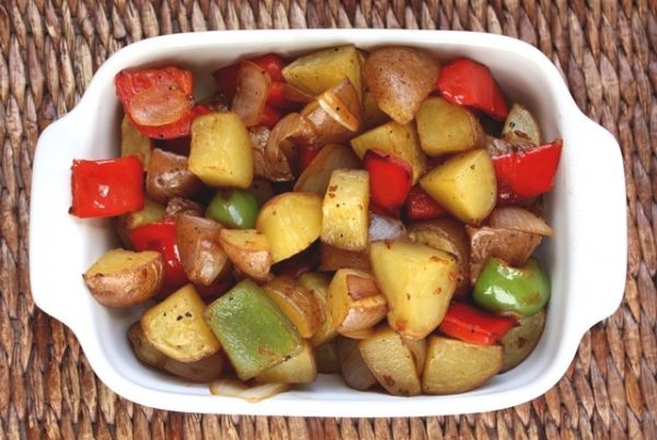 wild-rosemary-roasted-potatoes-and-peppers