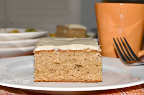 apple-butter-cake-with-cinnamon-pear-whipped-cream
