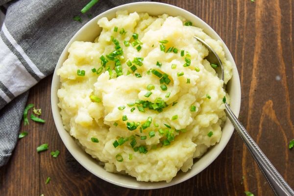 asiago-and-white-truffle-mashed-potatoes