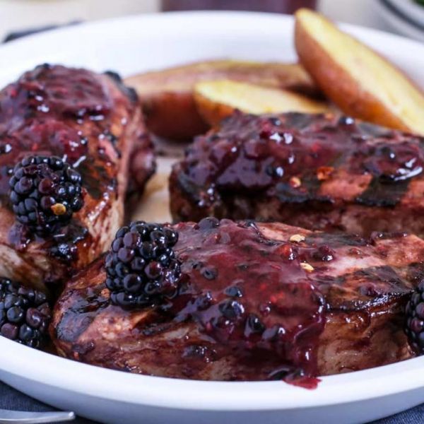 blackberry-ginger-balsamic-pork-chops