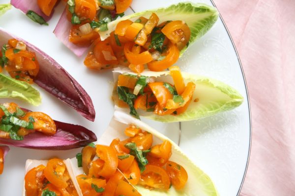 citrus endive bruschetta