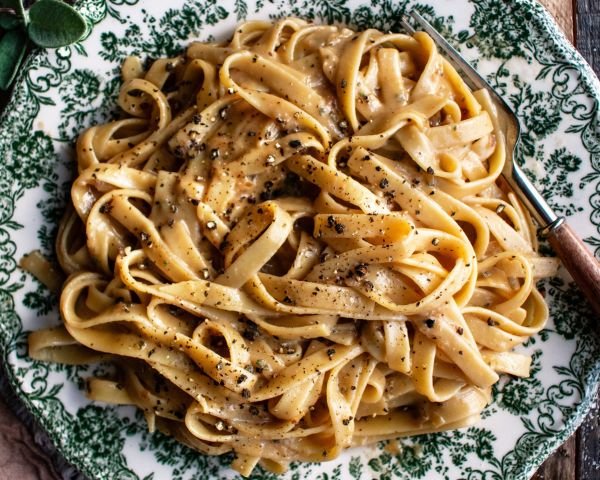 Creamy Toasted Onion Fettuccine