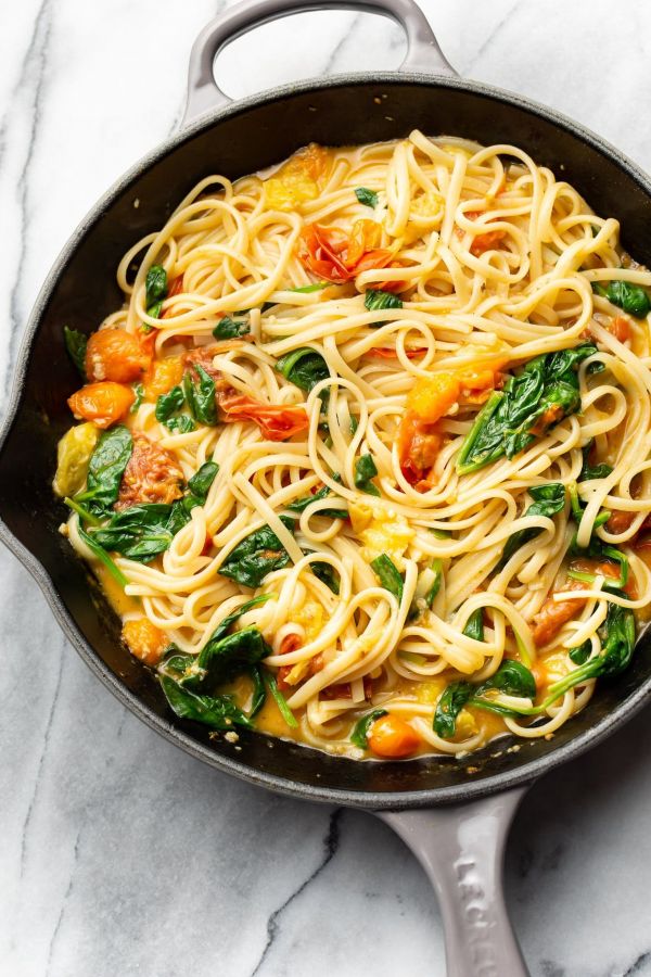 Spinach Basil Garlic Fettuccini with Roasted Tomatoes-1