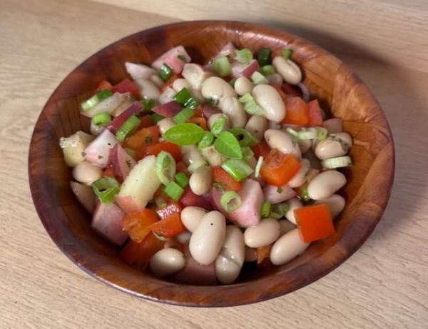 Cannellini bean salad