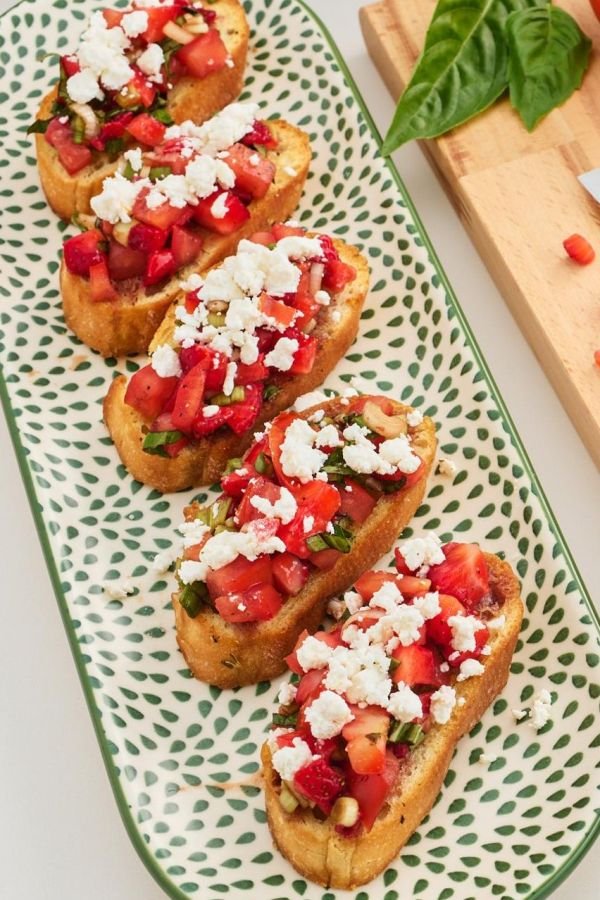 Strawberry Bruschetta_crop_426_639